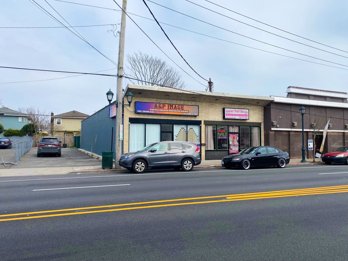 1883-1885 Grand Ave, North Baldwin, NY