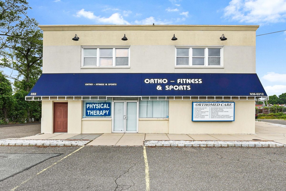 355 Hicksville Rd, Bethpage, NY