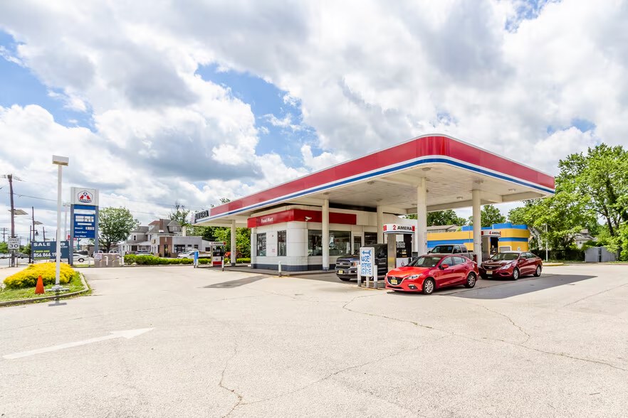 502 White Horse Pike, Oaklyn, NJ